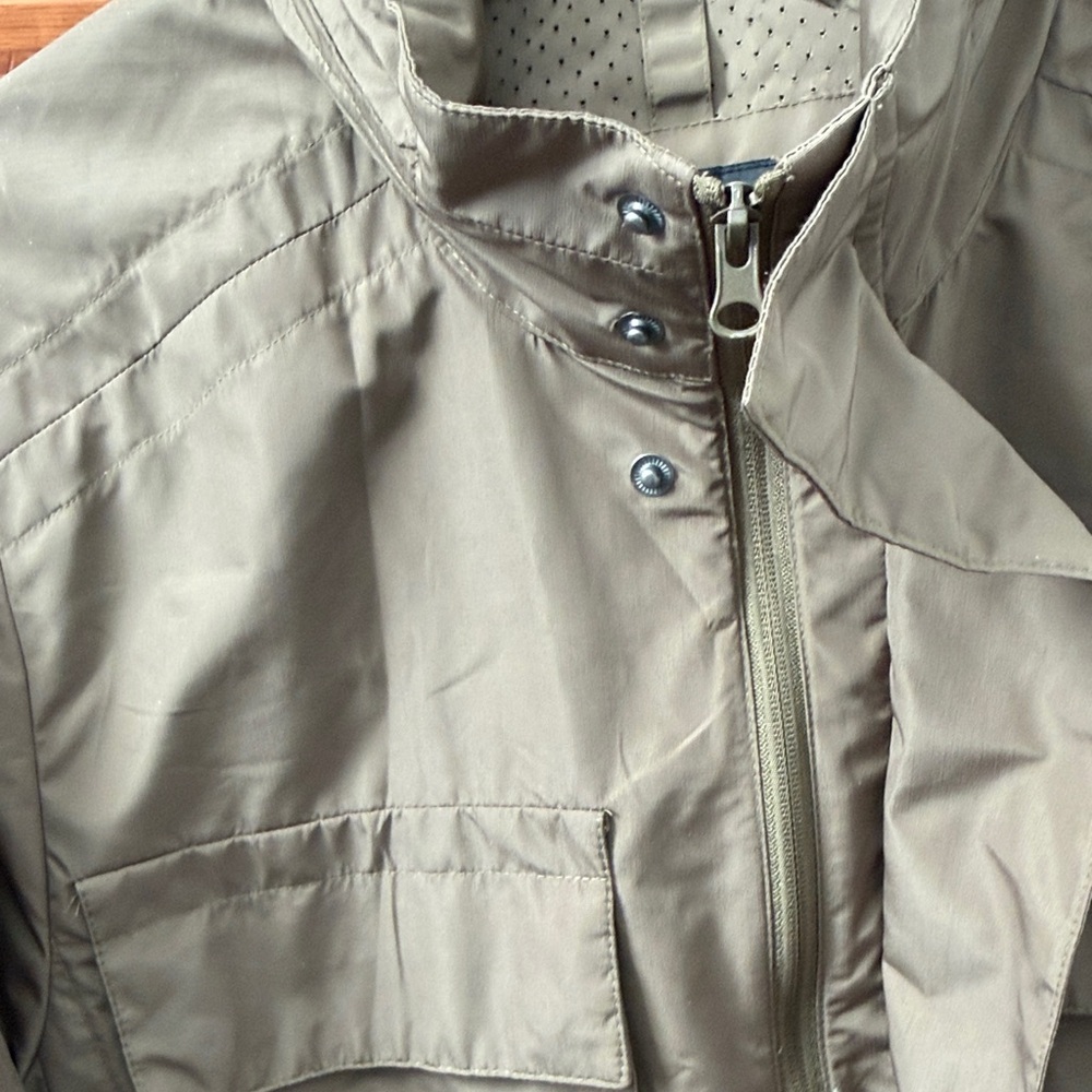 Marc New York Men's Khaki rain Jacket with hide away hood - Picture 3 of 7